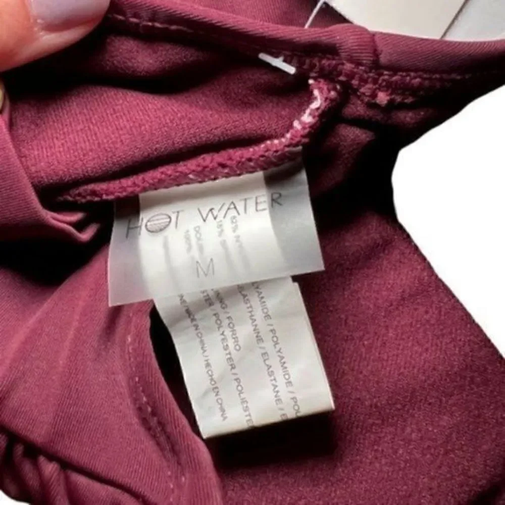 Hot Water Sugar Plum Knot Tie Adjustable Straps Bikini Top M NWT